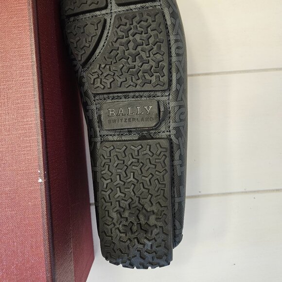 Bally Pavel Penny Driving Moccasins with B-Chain Monogram -- Size 10 US - Picture 9 of 12